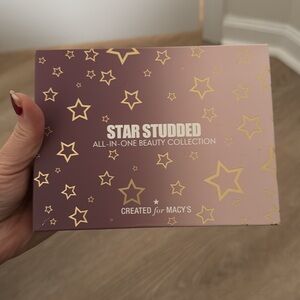 Eye shadow kit